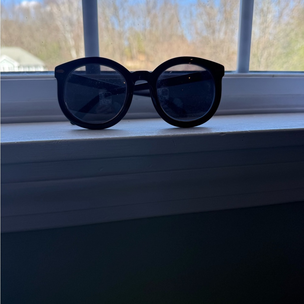 Karen Walker Round Black Sunglasses- Good Condition - Picture 4 of 4